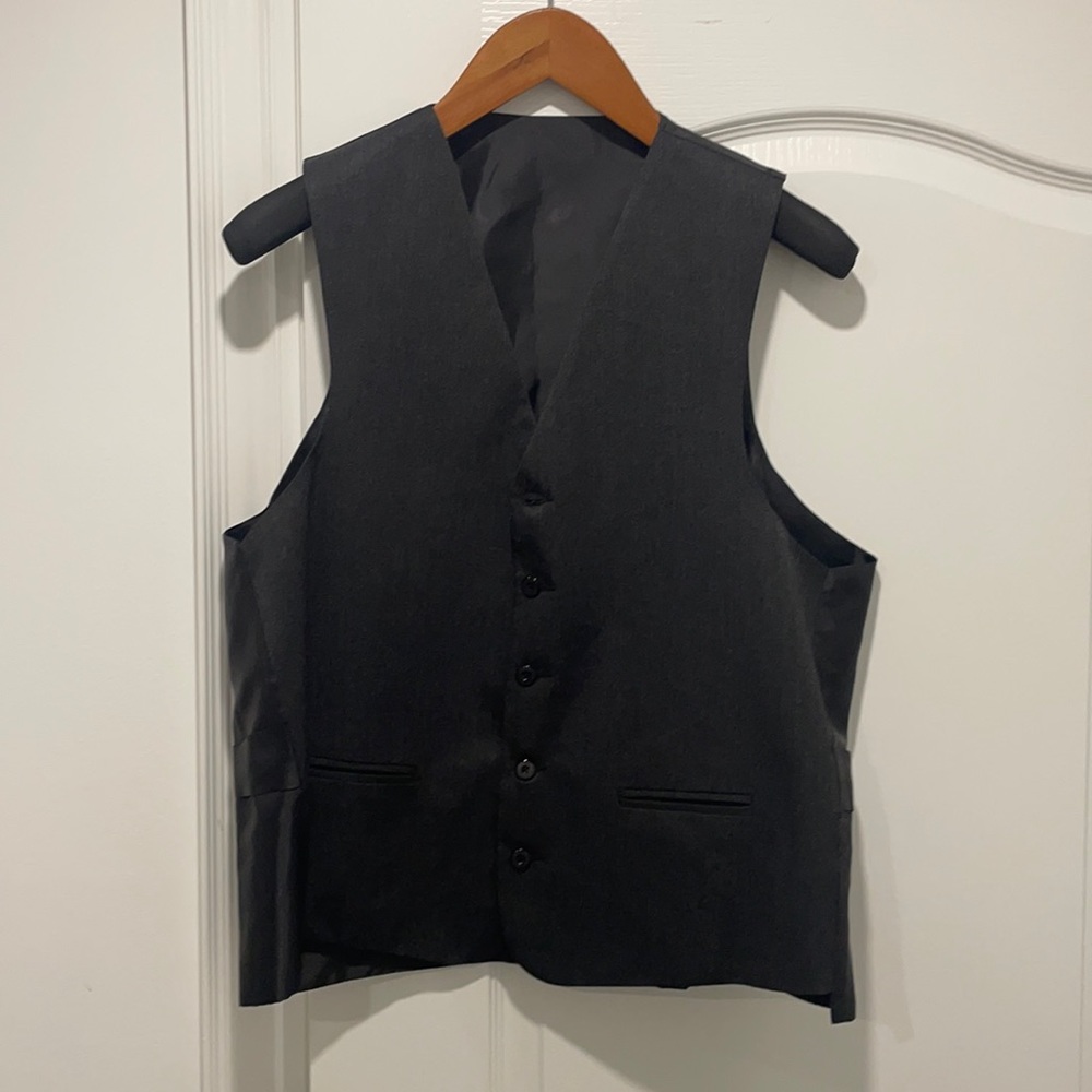 Men’s formal vest size L black colour